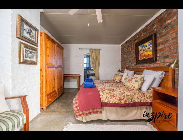 3 BEDROOM HOUSE TO LET IN DIAZ BEACH